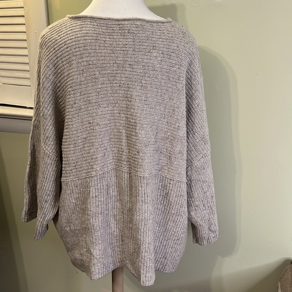 J Jill Pure Jill Wool Linen Blend Boxy Kimono Sleeve front Pocket Sweater - Picture 14 of 17